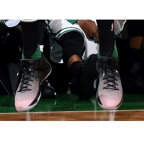  James Young shoes