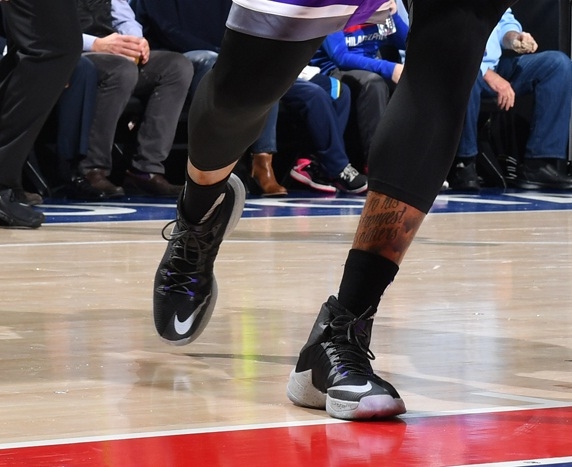 Demarcus Cousins shoes Nike Zoom Clear Out PE