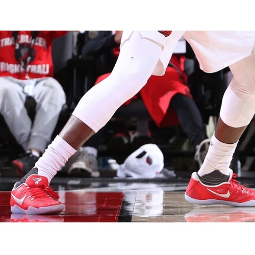  Al-Farouq Aminu shoes Nike Kobe 11