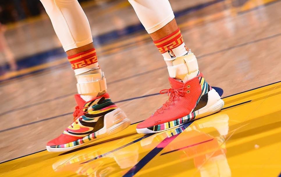 Stephen Curry shoes Under Armour Curry 