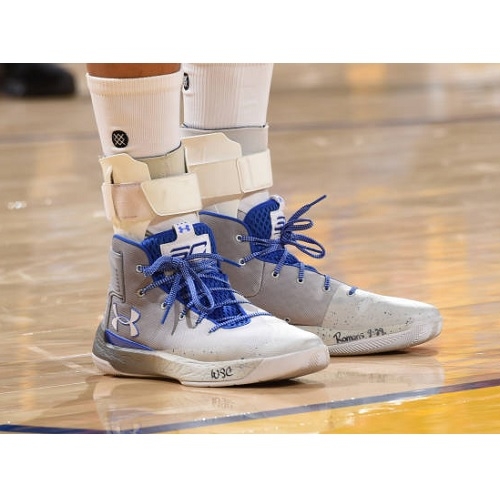  Stephen Curry shoes